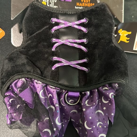 Witch costume dog harness - Picture 4 of 8